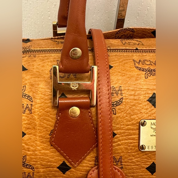 ✨Sold❗️❗️❗️Authentic Vintage Germany MCM ✨ - Picture 9 of 17